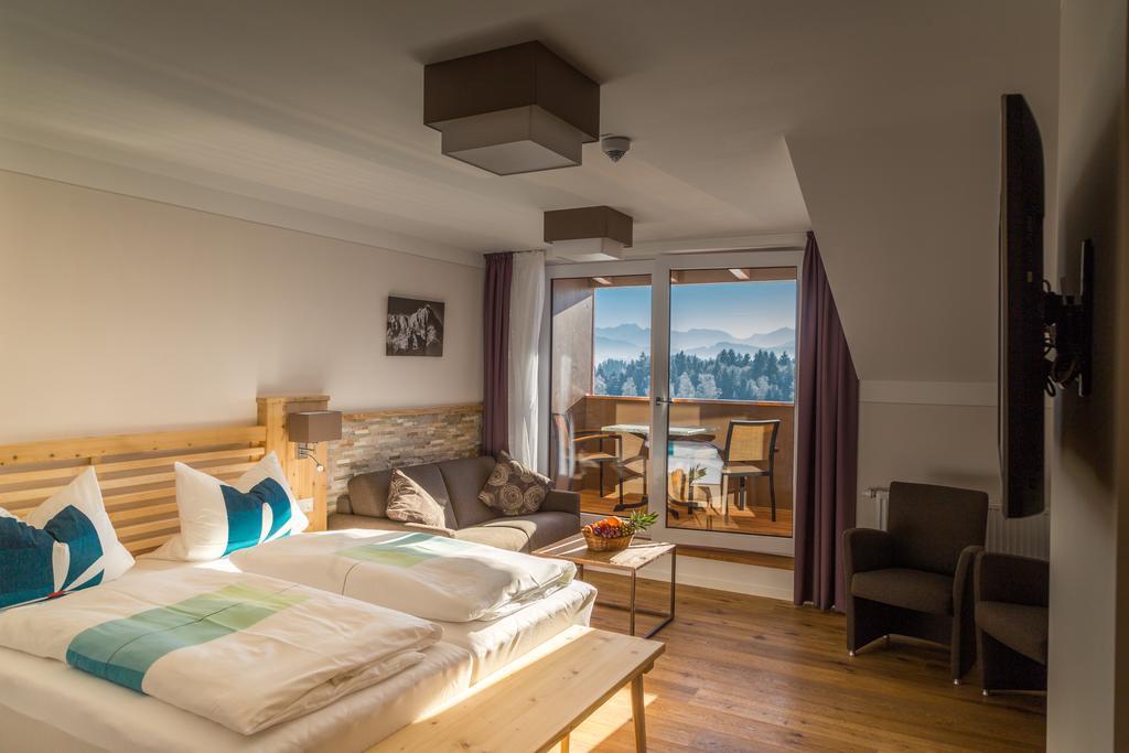 Hotel Christine Eisenberg  Εξωτερικό φωτογραφία